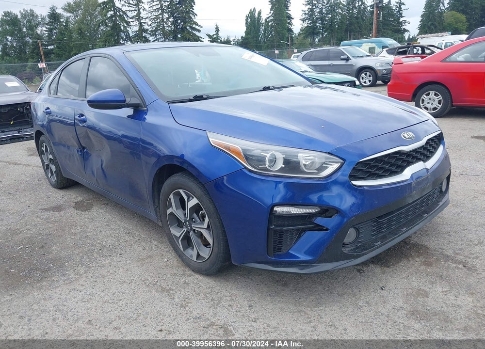 2019 KIA FORTE LXS VIN: 3KPF24AD9KE094547