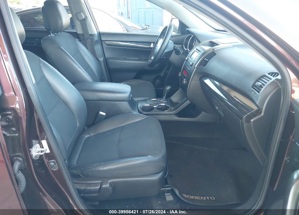 2012 KIA SORENTO EX VIN: 5XYKU3A65CG300066