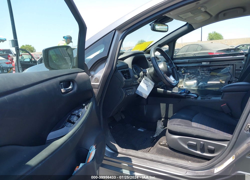 2022 NISSAN LEAF SV PLUS 62 KWH VIN: 1N4BZ1CV8NC555706