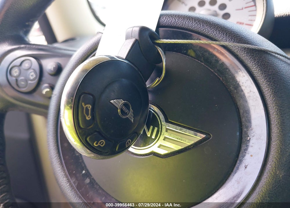 2013 MINI HARDTOP COOPER VIN: WMWSU3C51DT692471