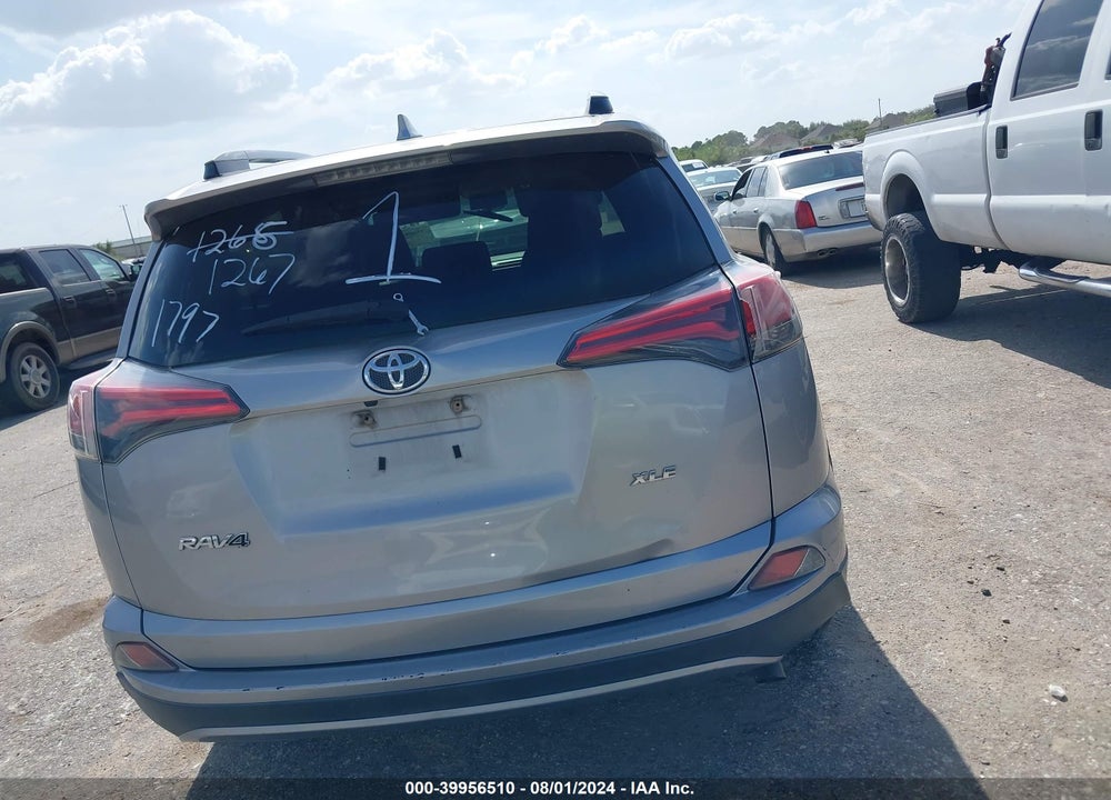 2017 TOYOTA RAV4 VIN: 2T3WFREV0HW331797