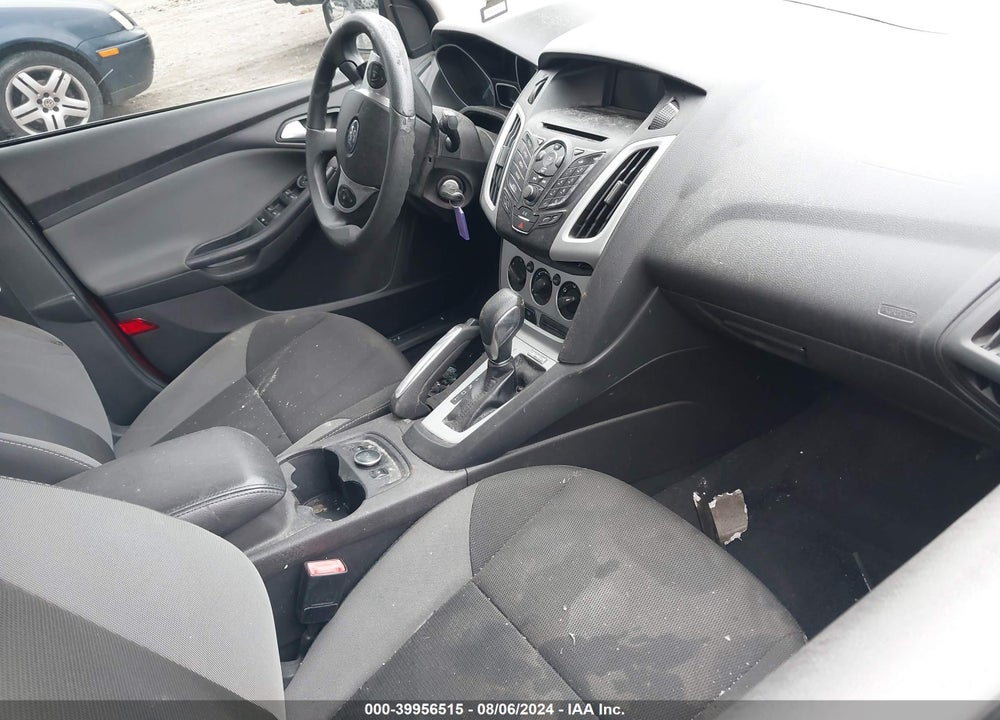 2013 FORD FOCUS SE VIN: 1FADP3F27DL300829