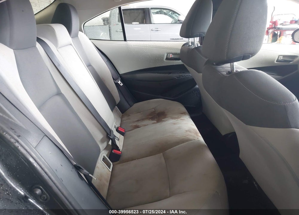2022 TOYOTA COROLLA LE VIN: JTDEPMAE5NJ193136