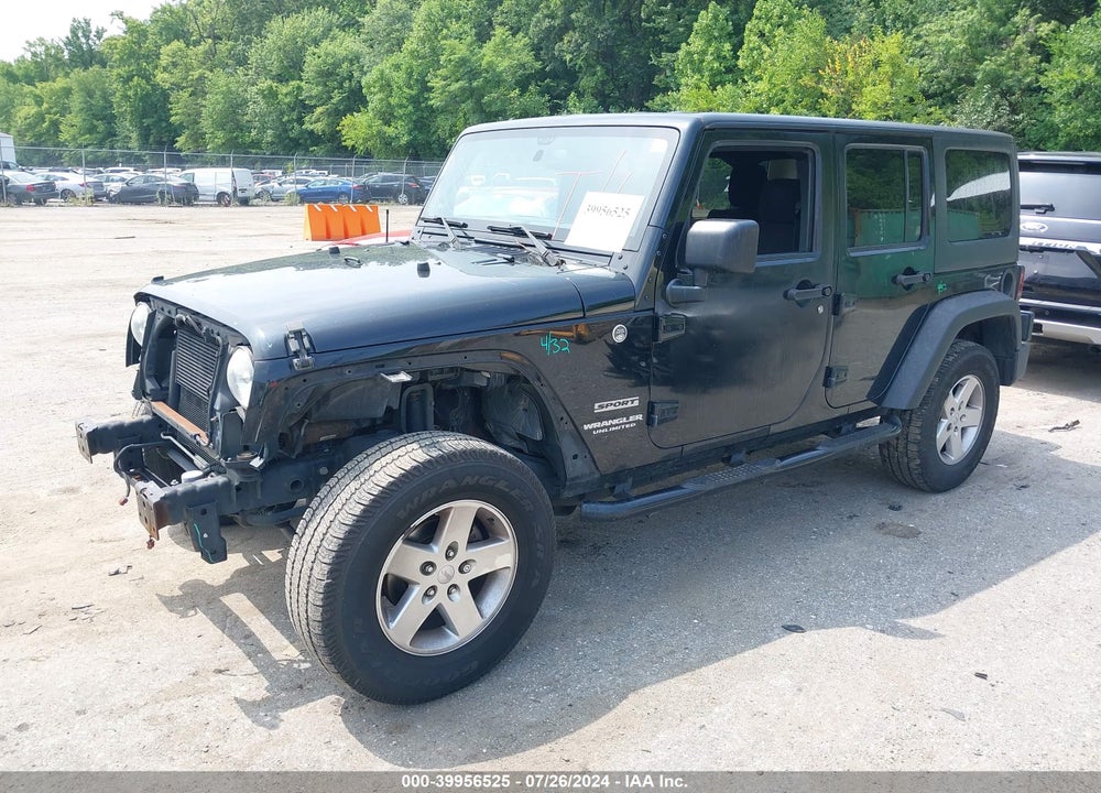 2014 JEEP WRANGLER UNLIMITED SPORT VIN: 1C4BJWDG8EL127827