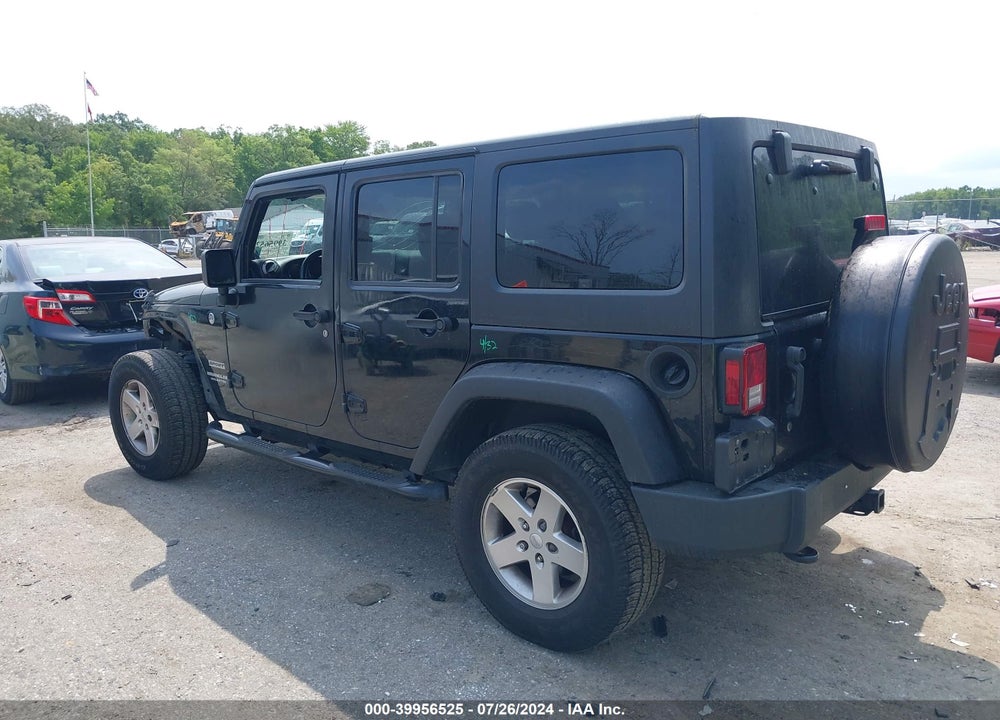 2014 JEEP WRANGLER UNLIMITED SPORT VIN: 1C4BJWDG8EL127827