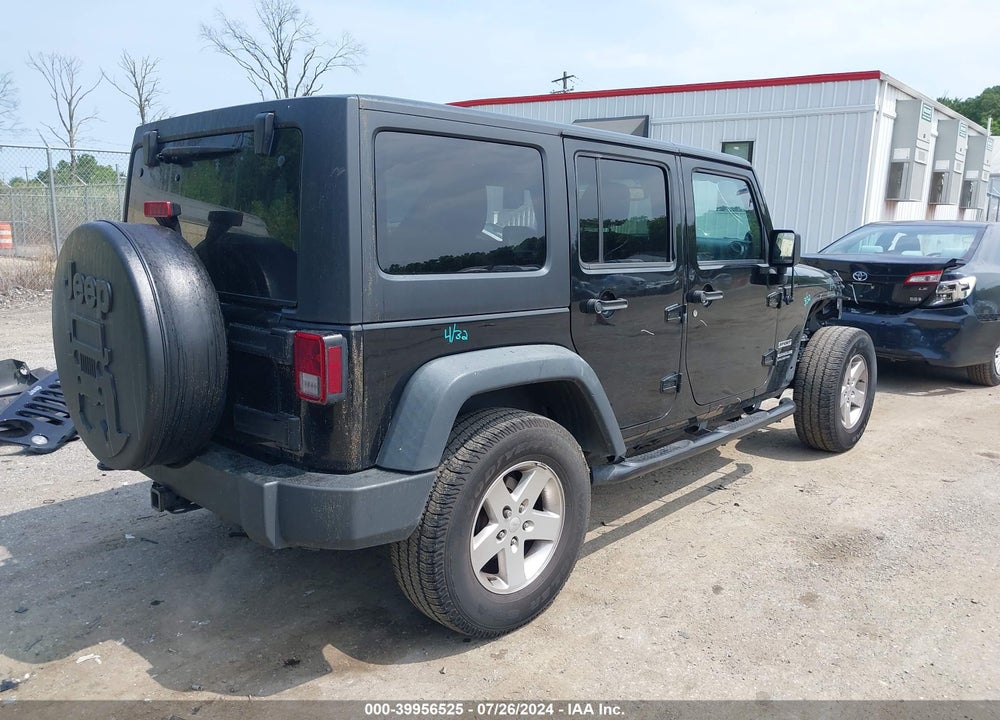 2014 JEEP WRANGLER UNLIMITED SPORT VIN: 1C4BJWDG8EL127827