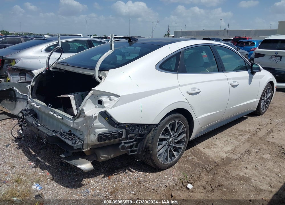 2021 HYUNDAI SONATA LIMITED VIN: KMHL34J24MA156064