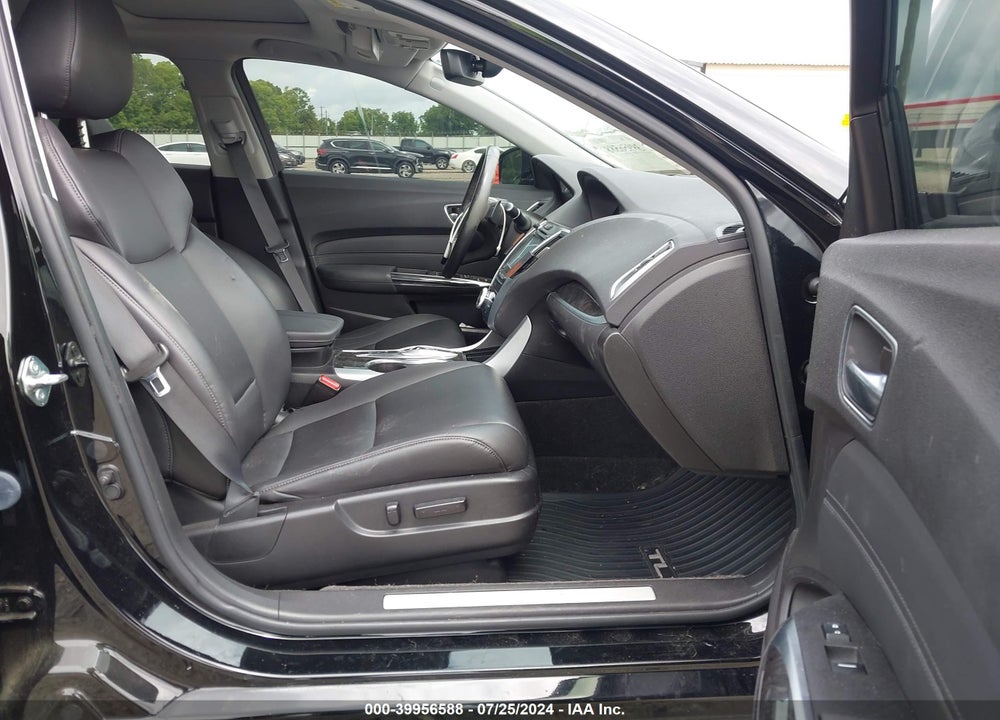 2018 ACURA TLX VIN: 19UUB2F31JA008324