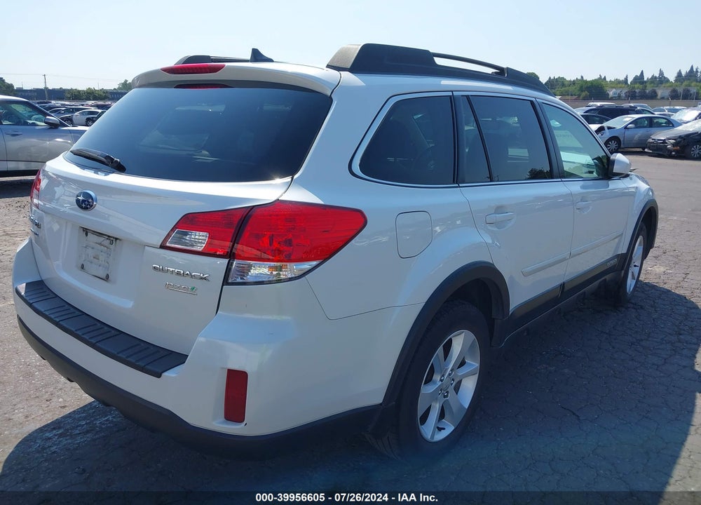 2014 SUBARU OUTBACK 2.5I PREMIUM VIN: 4S4BRBCC7E3281070