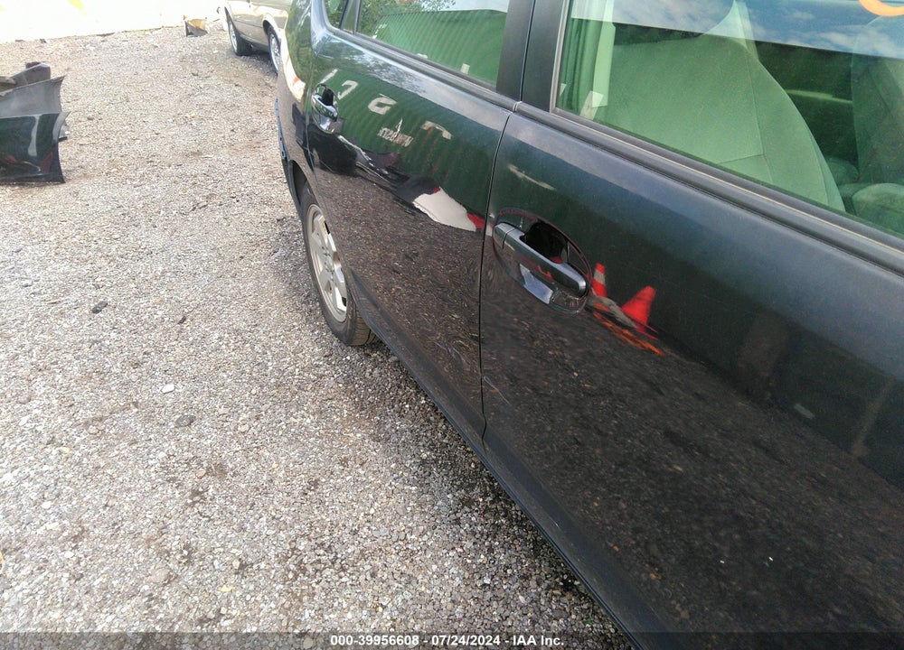 2004 TOYOTA PRIUS VIN: JTDKB22U740069093