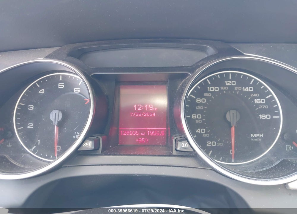 2011 AUDI A5 2.0T PREMIUM VIN: WAULFAFR4BA033164