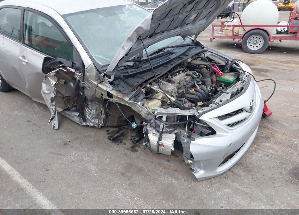 2011 TOYOTA COROLLA LE VIN: 2T1BU4EE7BC649764