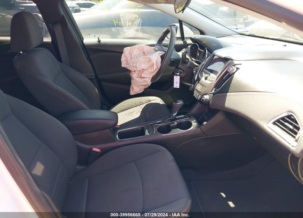 2019 CHEVROLET CRUZE LS VIN: 1G1BC5SM7K7141051