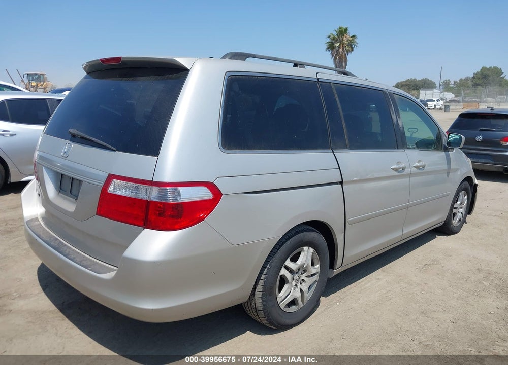 2006 HONDA ODYSSEY EX VIN: 5FNRL38406B402084
