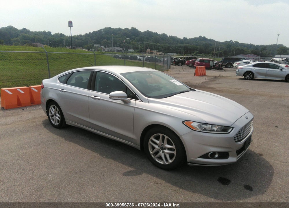 2016 FORD FUSION SE VIN: 1FA6P0HD6G5135497