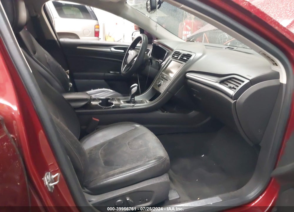 2015 FORD FUSION TITANIUM VIN: 3FA6P0K98FR268827