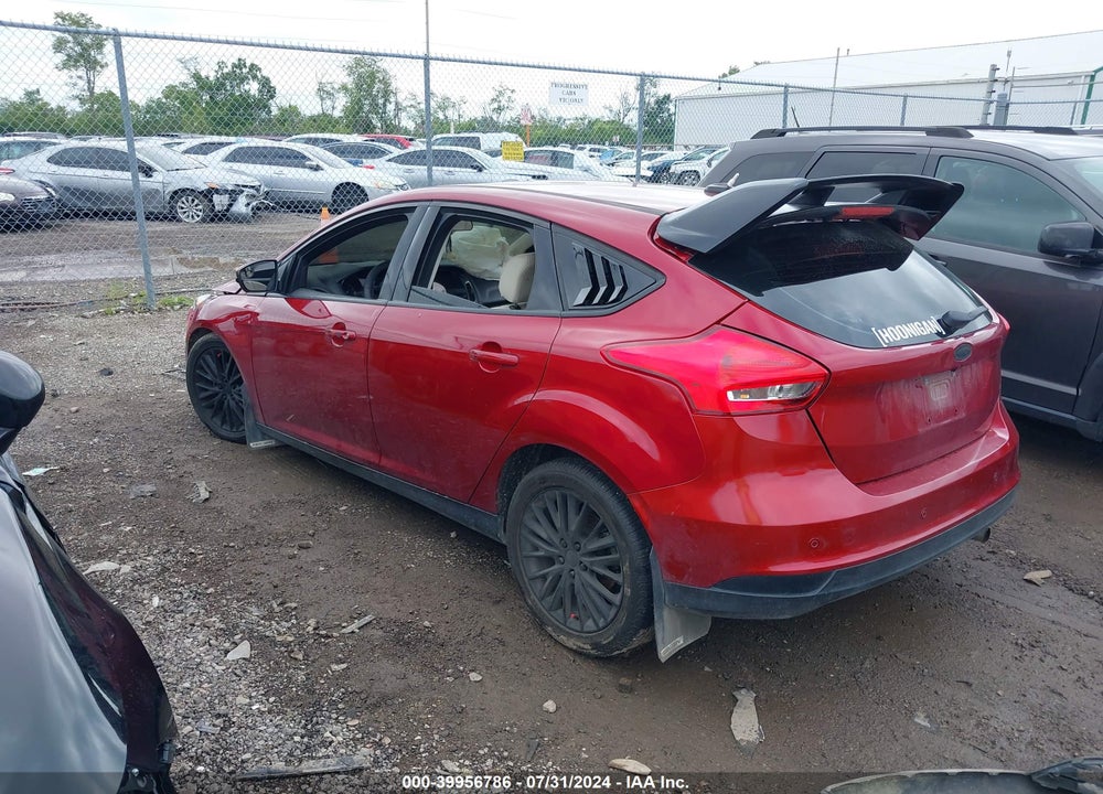 2017 FORD FOCUS TITANIUM VIN: 1FADP3N26HL279754