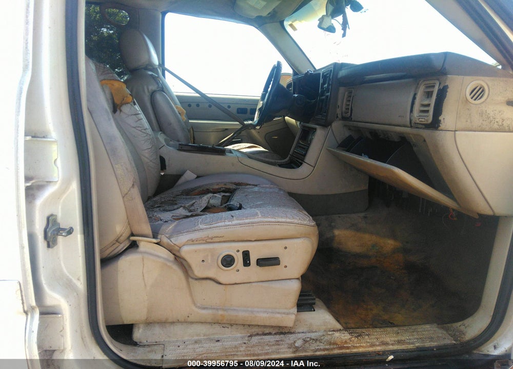 2005 CADILLAC ESCALADE ESV STANDARD VIN: 3GYFK66N45G235993