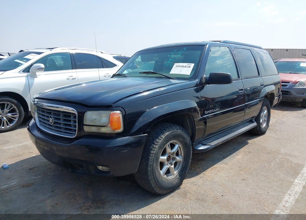 2000 CADILLAC ESCALADE STANDARD VIN: 1GYEK63R2YR214714