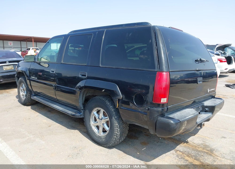 2000 CADILLAC ESCALADE STANDARD VIN: 1GYEK63R2YR214714