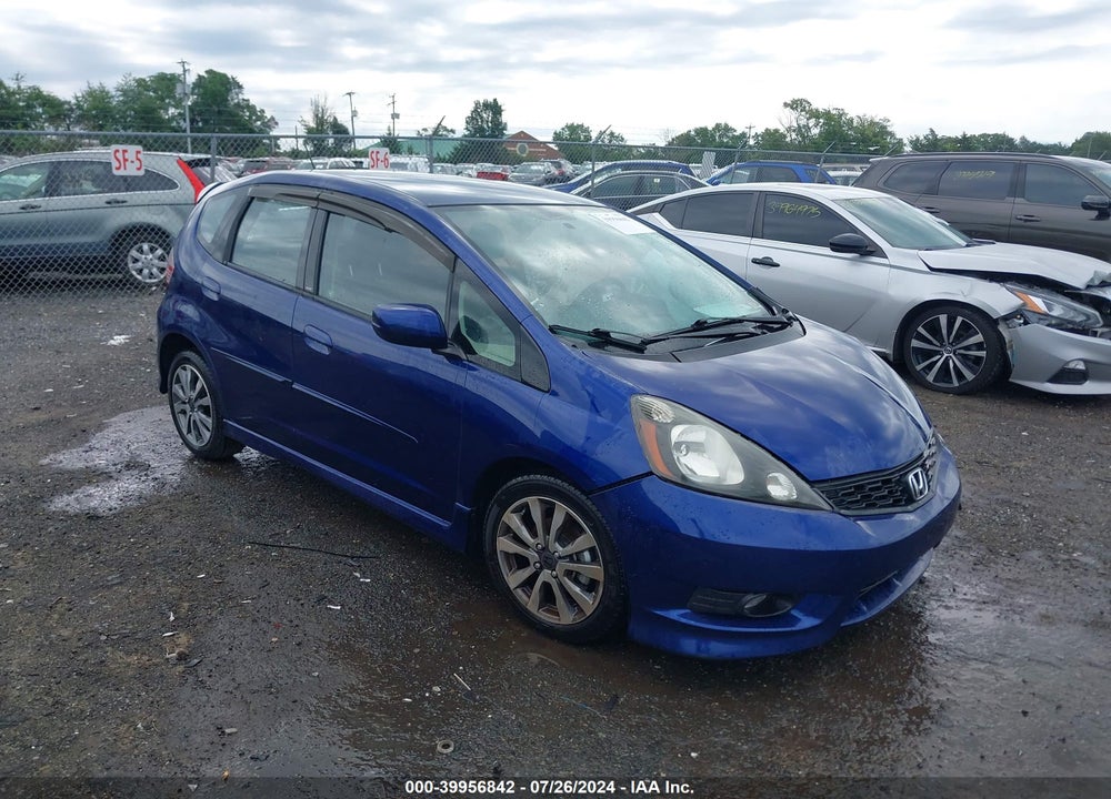 2012 HONDA FIT SPORT VIN: JHMGE8H54CC036368