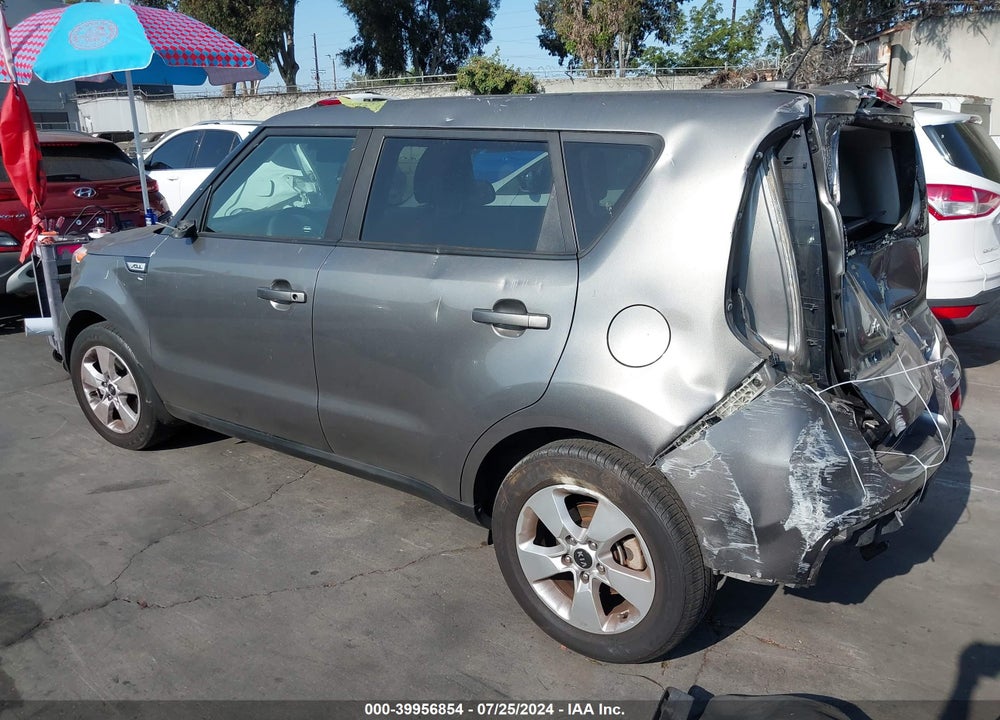 2018 KIA SOUL VIN: KNDJN2A20J7615836