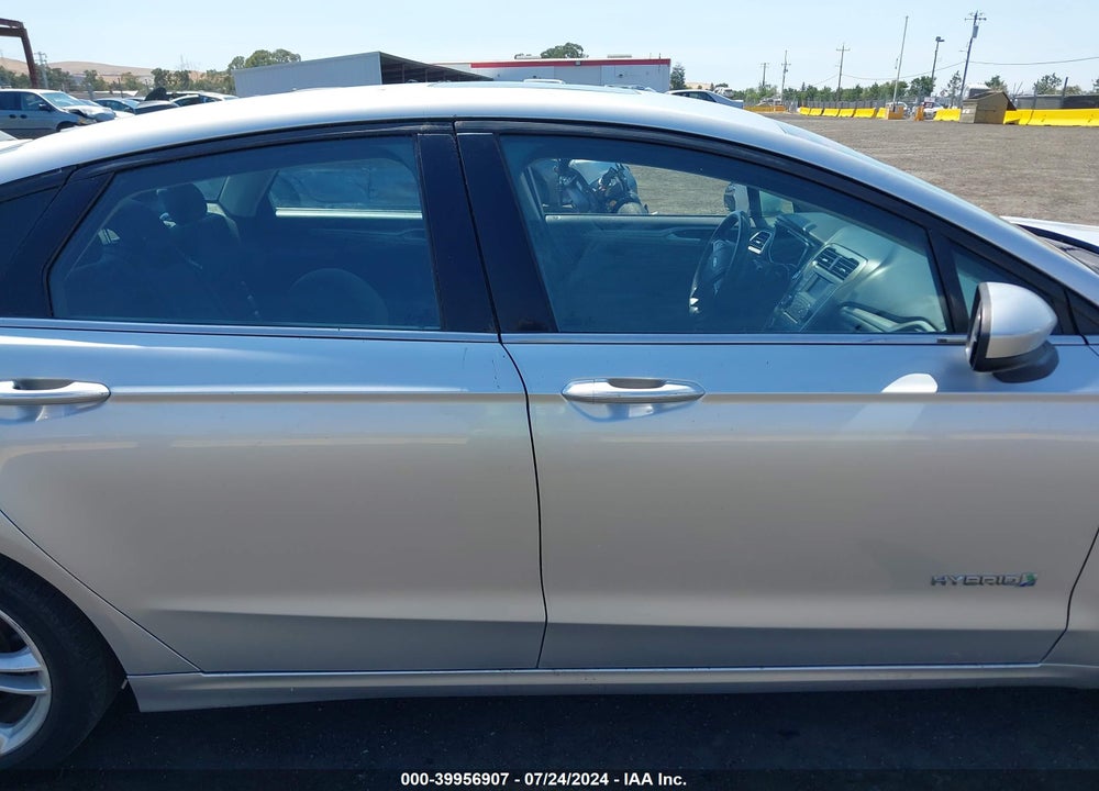 2018 FORD FUSION HYBRID VIN: 3FA6P0LU5JR197078