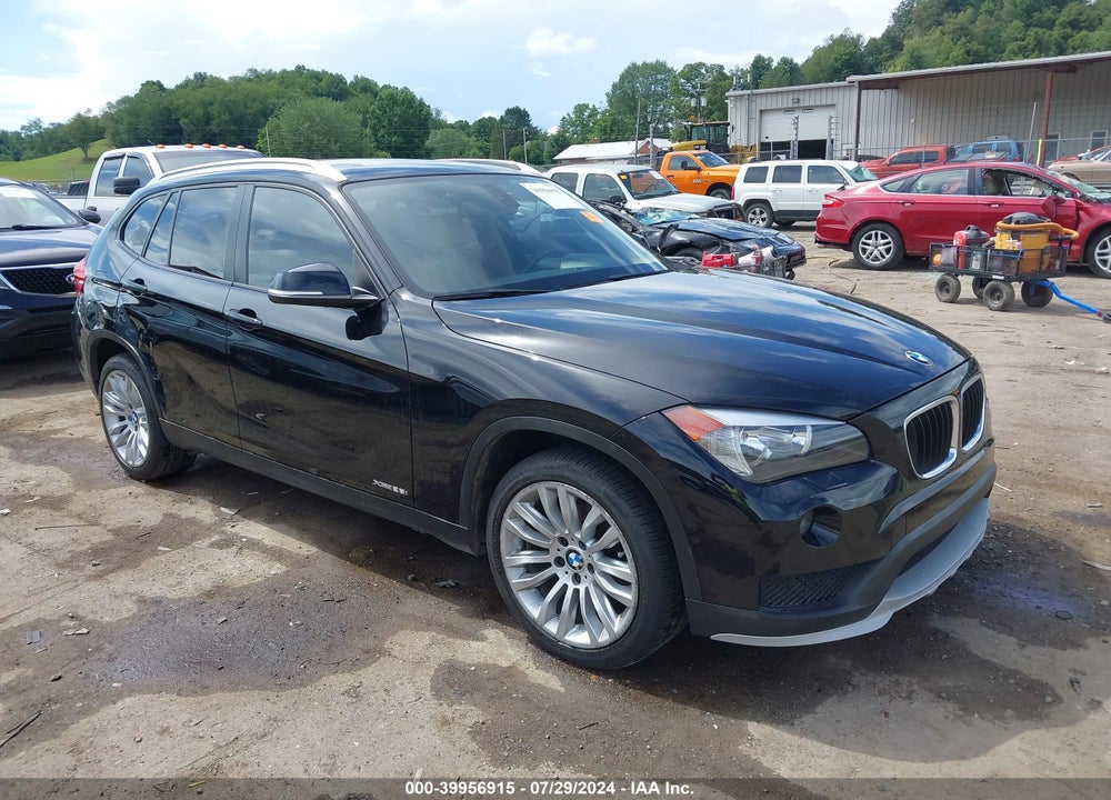 2015 BMW X1 XDRIVE28I VIN: WBAVL1C52FVY38629