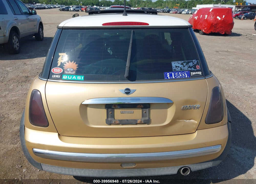2004 MINI COOPER VIN: WMWRC334X4TC51529