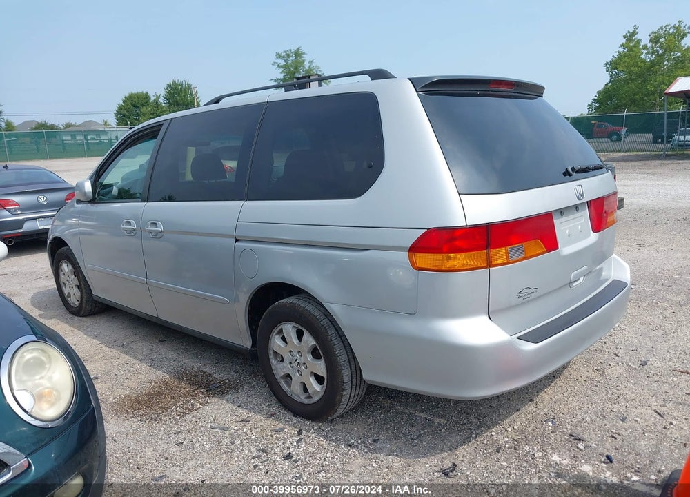 2002 HONDA ODYSSEY EX VIN: 5FNRL186X2B049675