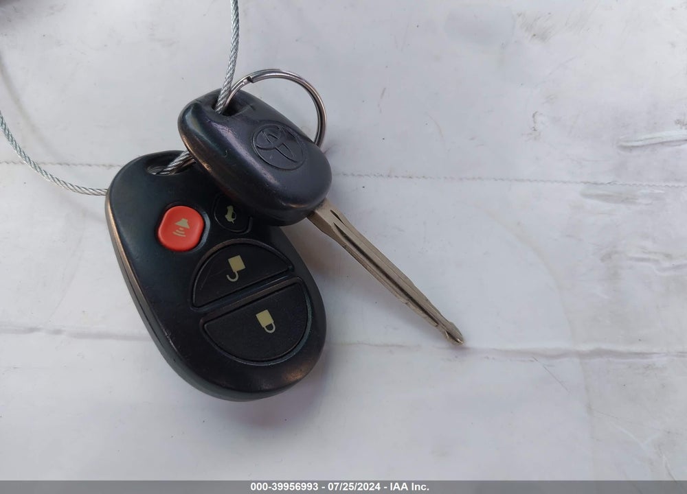2004 TOYOTA CAMRY SOLARA SE/SE SPORT/SLE VIN: 4T1CE38P44U918524