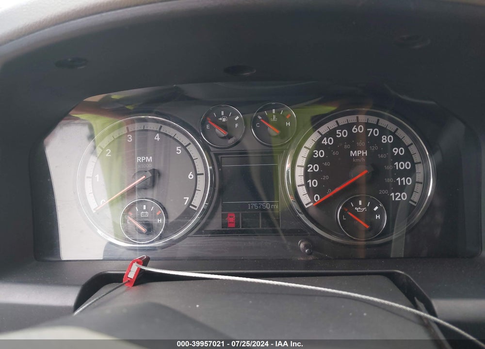 2011 RAM 1500 SLT VIN: 1D7RB1GT7BS515355