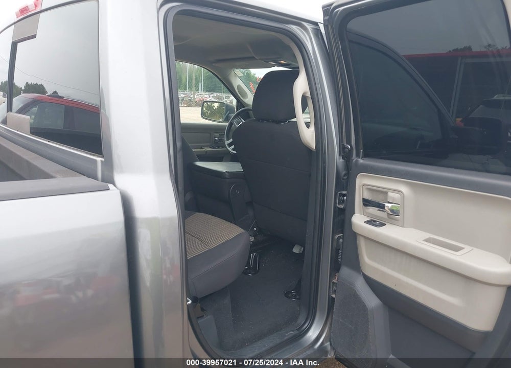 2011 RAM 1500 SLT VIN: 1D7RB1GT7BS515355