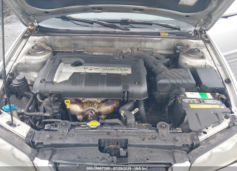 2005 HYUNDAI ELANTRA GLS/GT VIN: KMHDN46D55U117931