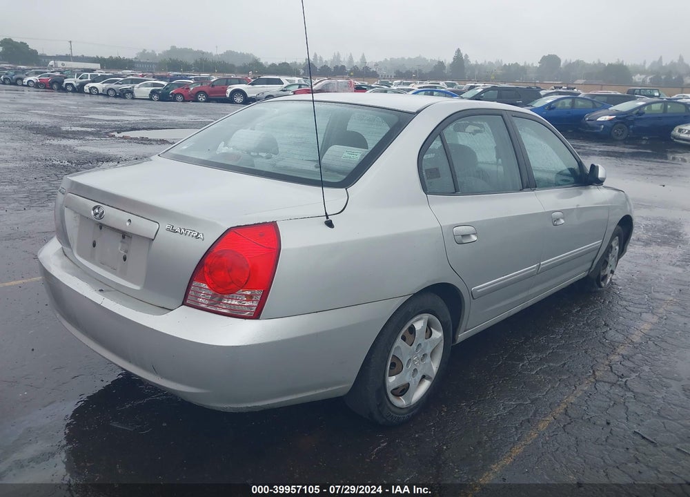 2005 HYUNDAI ELANTRA GLS/GT VIN: KMHDN46D55U117931
