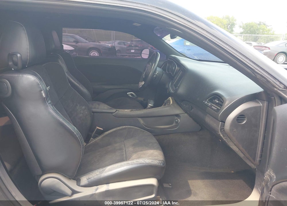2015 DODGE CHALLENGER SRT 392 VIN: 2C3CDZDJ2FH703343
