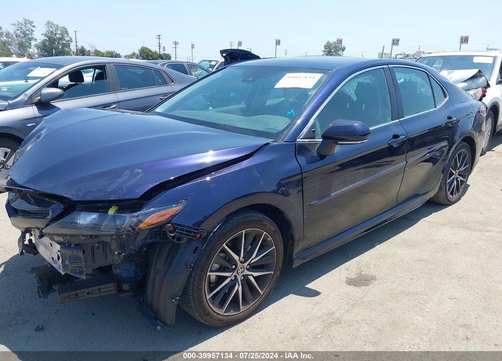 2021 TOYOTA CAMRY SE VIN: 4T1T11AK4MU523483