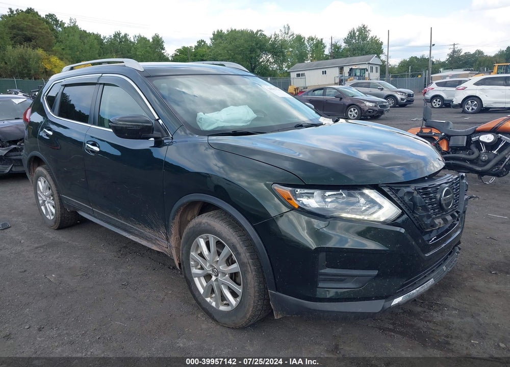 2018 NISSAN ROGUE SV VIN: 5N1AT2MV1JC813453