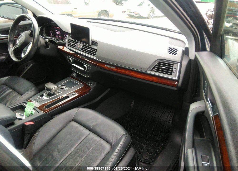 2018 AUDI Q5 2.0T PREMIUM/2.0T TECH PREMIUM VIN: WA1ANAFY9J2014360