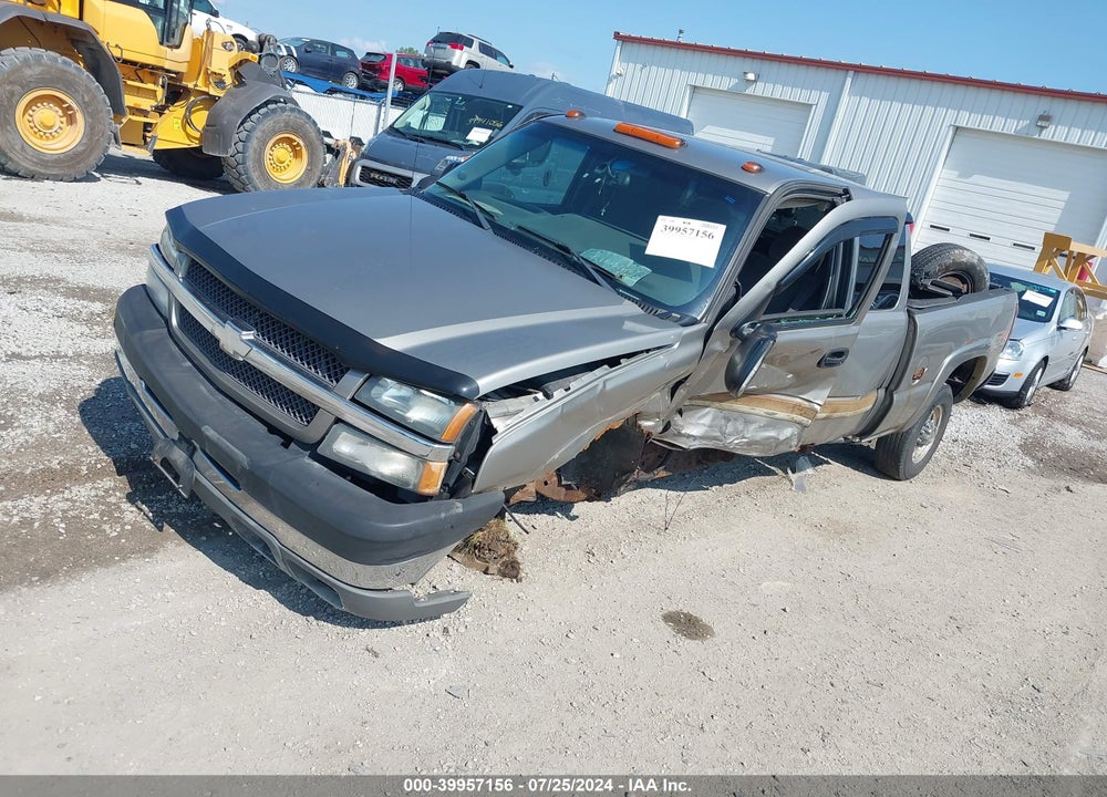 2003 CHEVROLET SILVERADO 2500HD LS VIN: 1GCHK29U03E106891