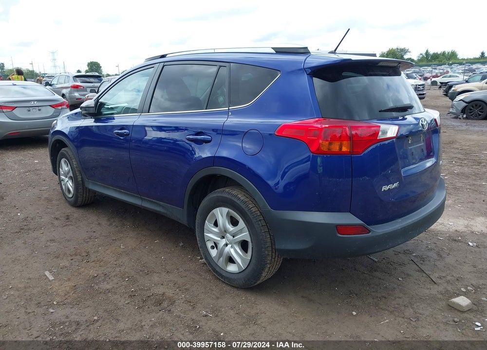 2015 TOYOTA RAV4 LE VIN: 2T3ZFREV2FW226771