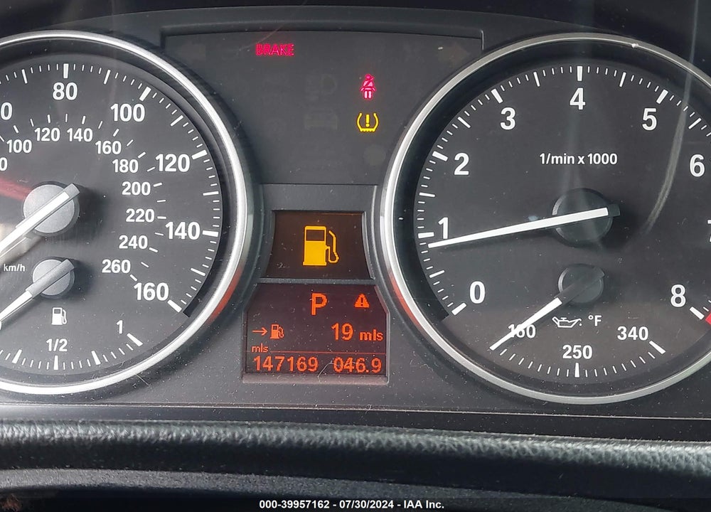 2008 BMW 328I VIN: WBAWR33568P154415