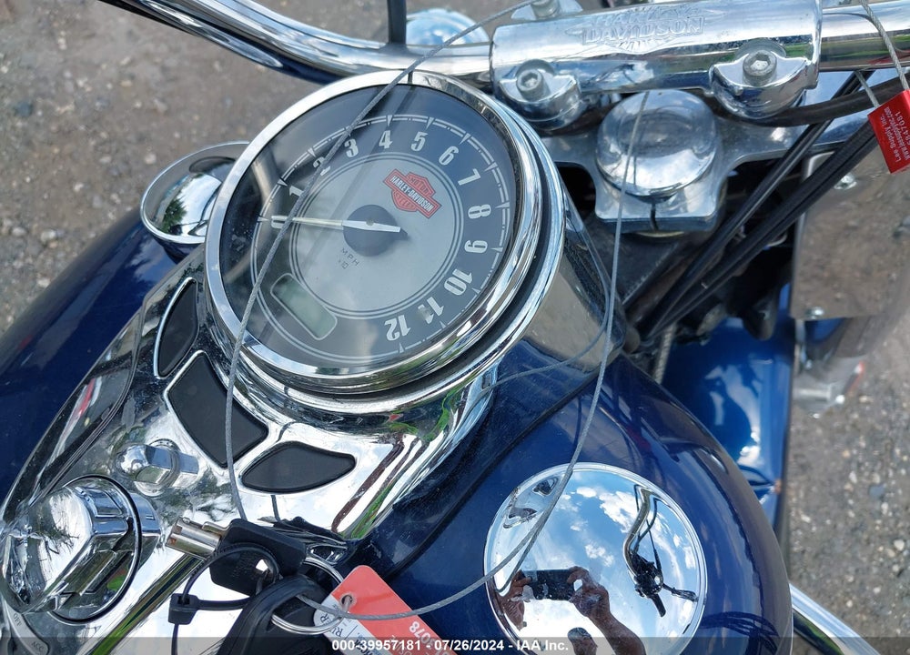 2014 HARLEY-DAVIDSON FLSTC HERITAGE SOFTAIL CLASSIC VIN: 1HD1BWV10EB030158