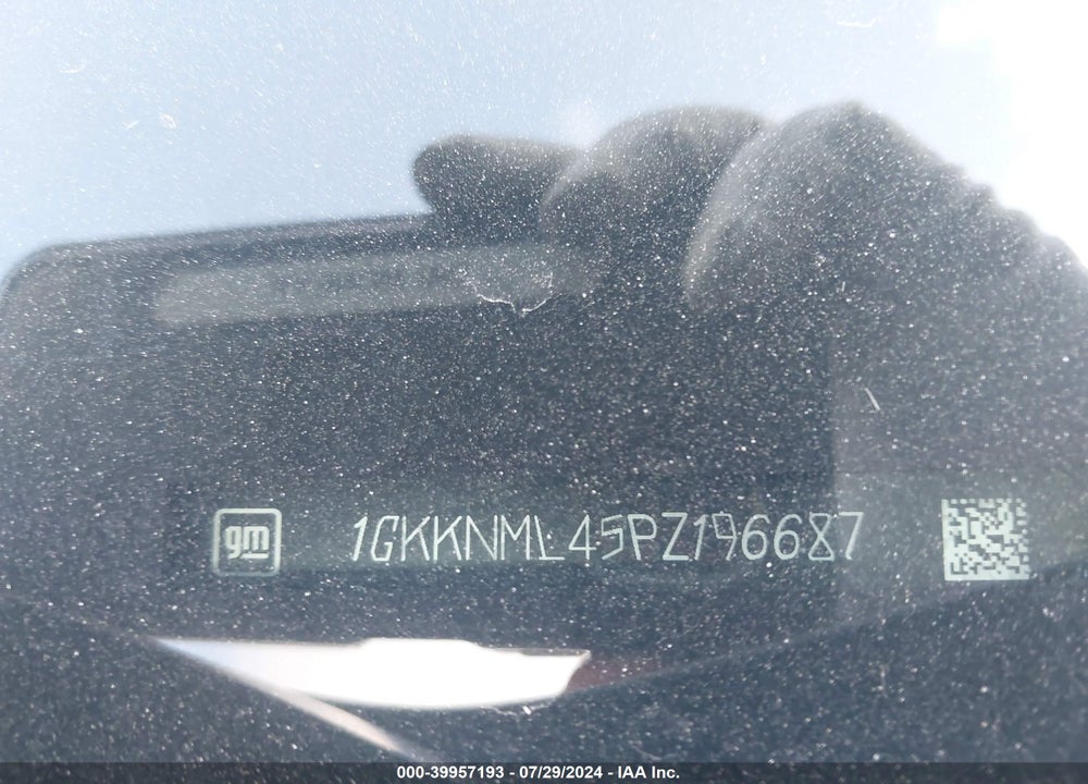 2023 GMC ACADIA VIN: 1GKKNML45PZ196687