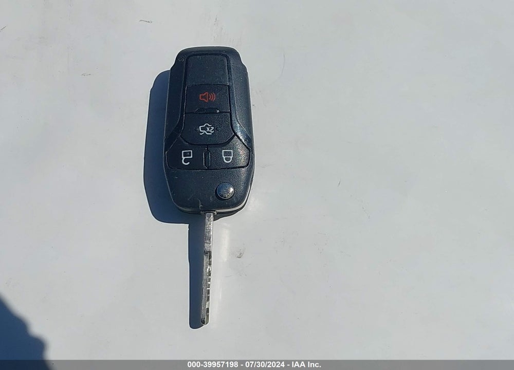 2014 FORD FUSION SE VIN: 3FA6P0HD2ER112177
