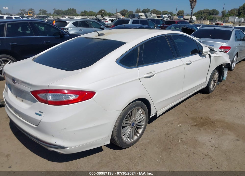 2014 FORD FUSION SE VIN: 3FA6P0HD2ER112177