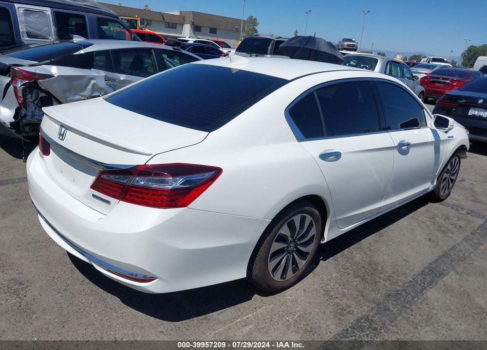 2017 HONDA ACCORD HYBRID EX-L VIN: JHMCR6F50HC019200