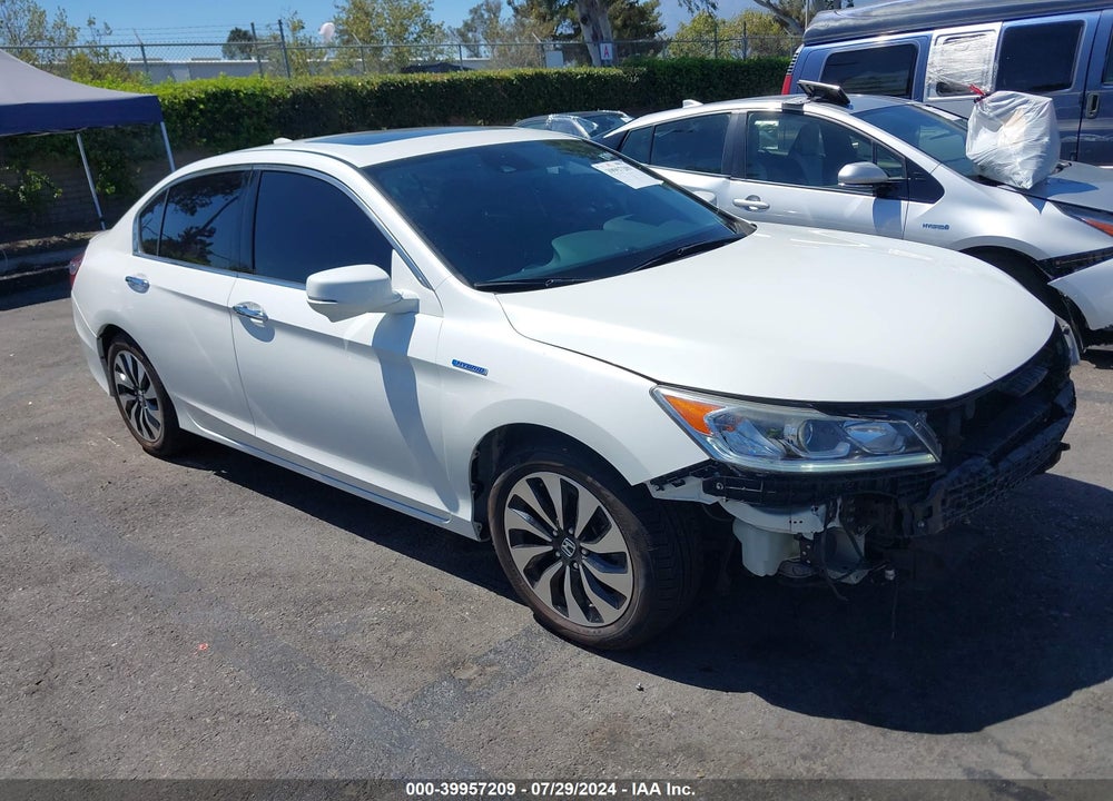 2017 HONDA ACCORD HYBRID EX-L VIN: JHMCR6F50HC019200