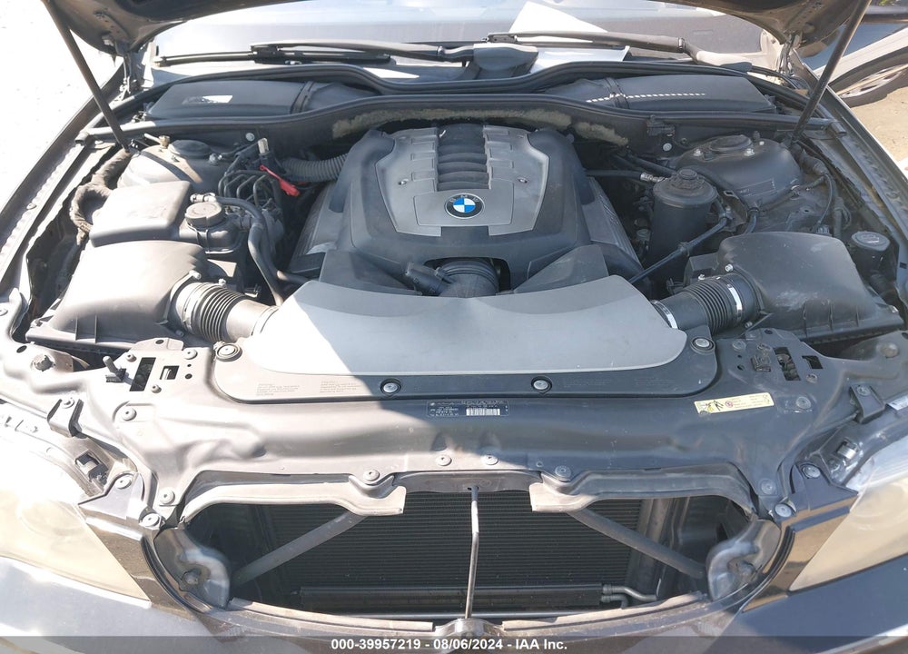 2006 BMW 750I VIN: WBAHL83516DT00158