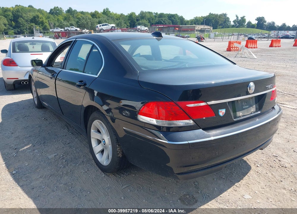 2006 BMW 750I VIN: WBAHL83516DT00158